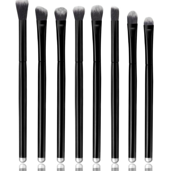 Black Eye makeup bush set